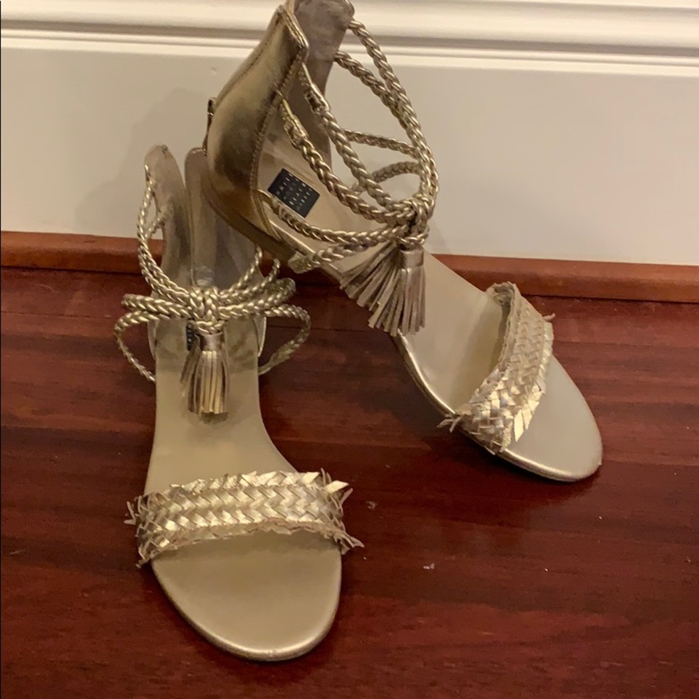 White House Black Market Gold Sandals, Size 8.5
